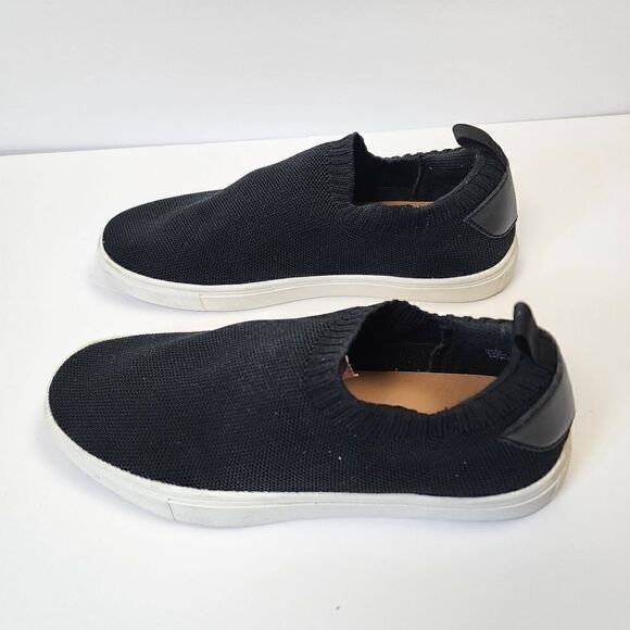 TORRID WOMEN'S STRETCH KNIT SLIP ON SNEAKERS SIZE 6 1/2 WW - Picture 5 of 9